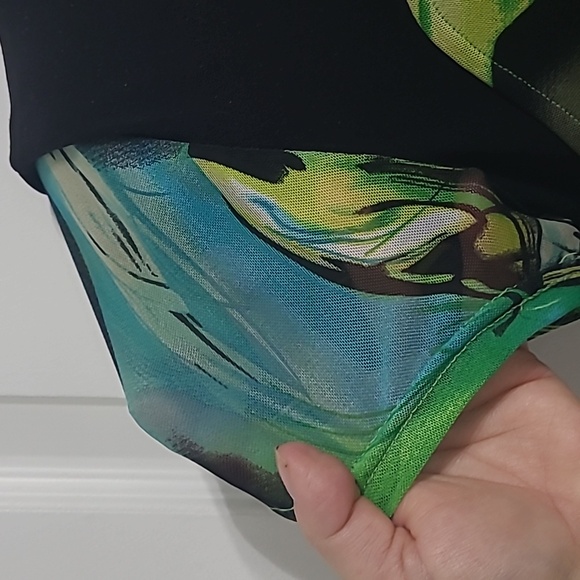 2 FOR💲1️⃣ ARDOISE Vibrantly Coloured Abstract Short-slv Tunic Top Sheer Overlay - Picture 6 of 14